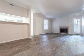 1x1 827 SF 0114 floor plan